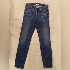 Madewell 8” Skinny jeans, Size 27